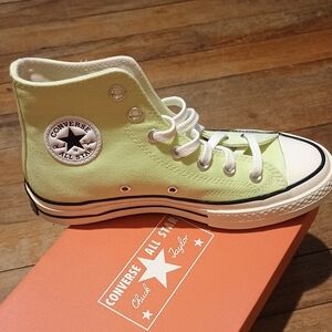Converse Kids High-Top Sneakers - Light Green
